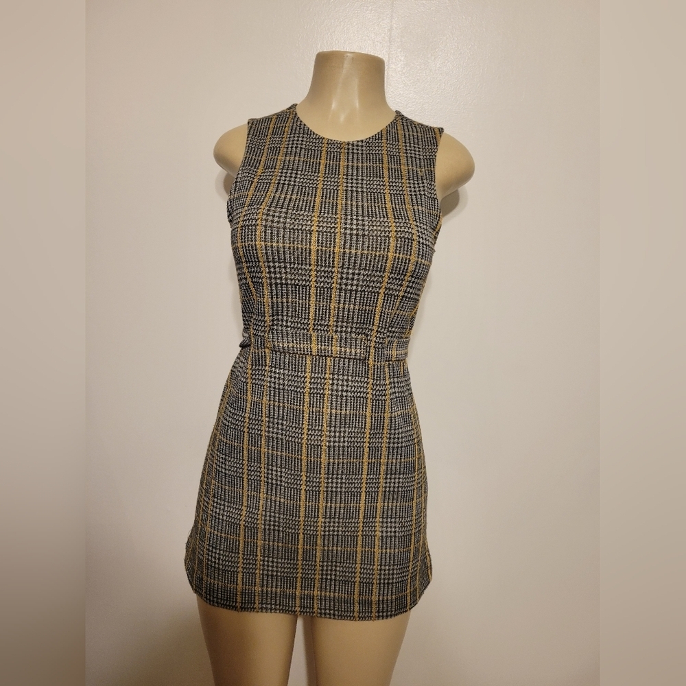 Urban Outfitters Grey Plaid Dress Size X-Small Tennis Golf Y2K Classic Demure